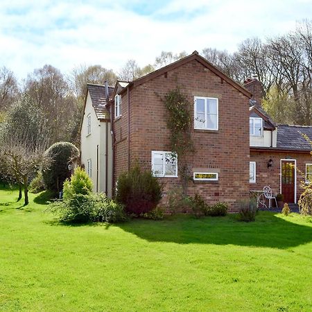 Woodhouse Cottage Hawarden Kültér fotó