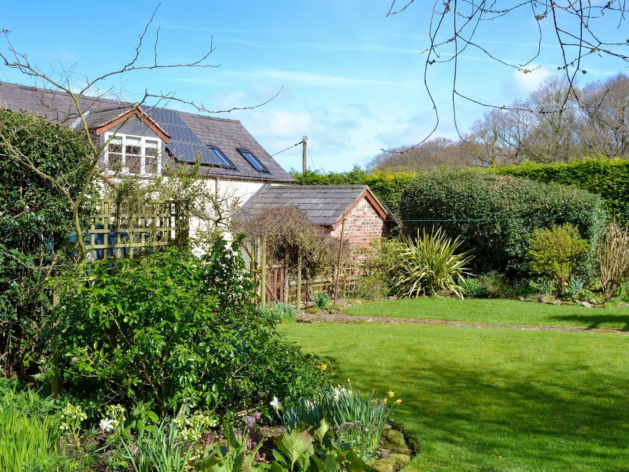 Woodhouse Cottage Hawarden Kültér fotó